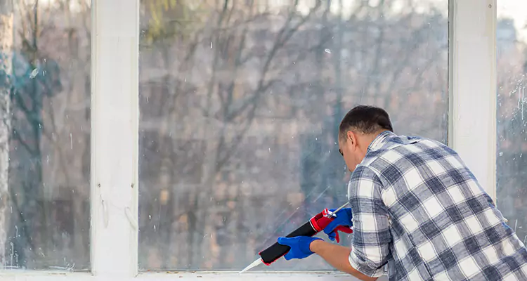 Repair Sliding Closet Doors Not Moving in Tallahassee, FL