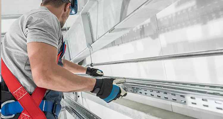 Glass Balcony Railing Replacement in Tallahassee, FL